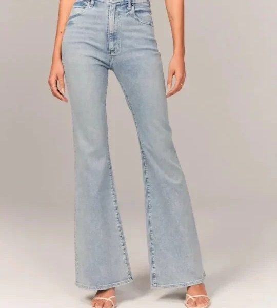 fashion light color jeans